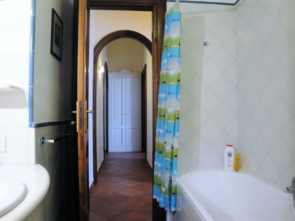 Umberto I Holiday House Napoli Exterior foto