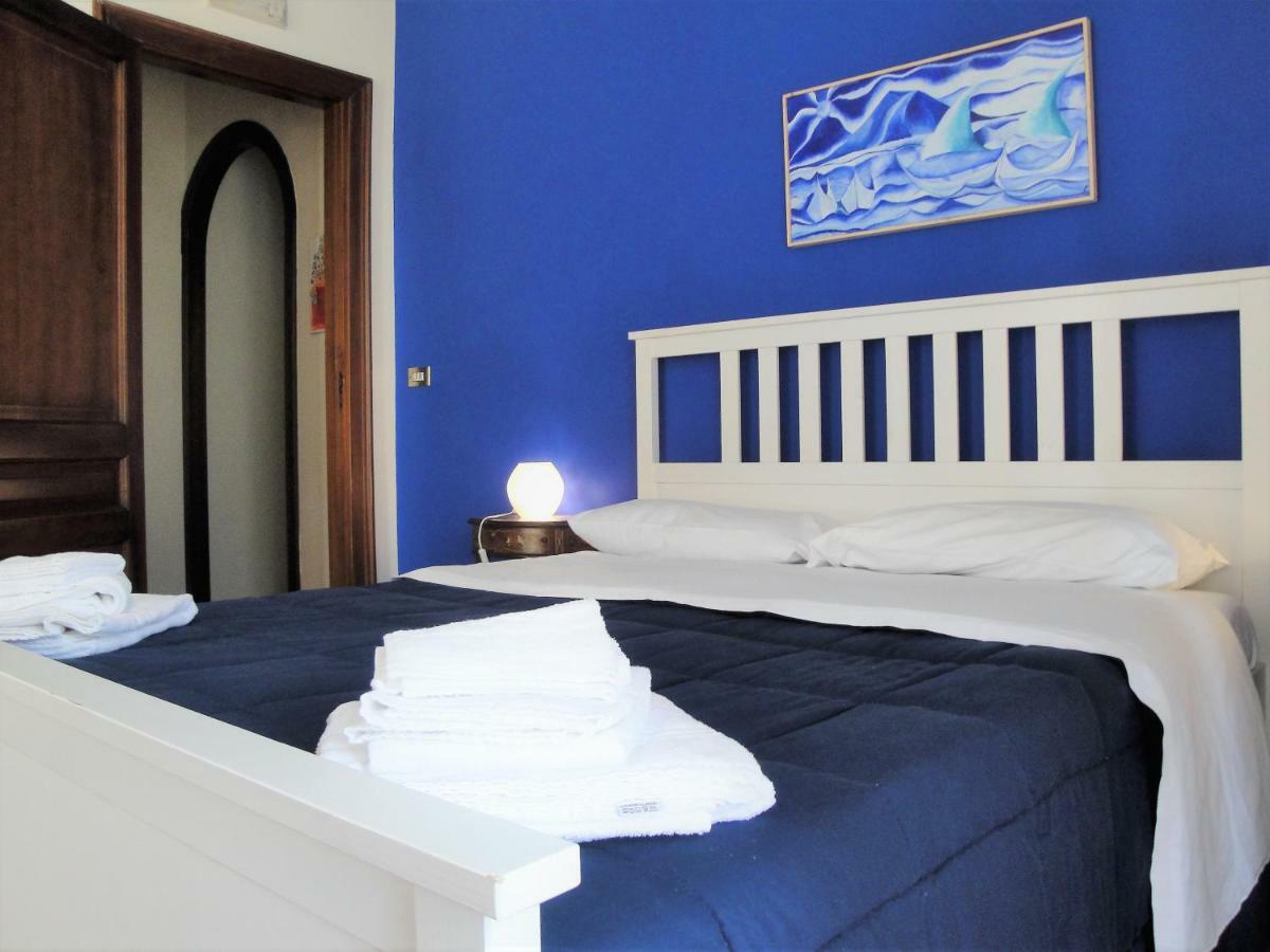 Umberto I Holiday House Napoli Exterior foto