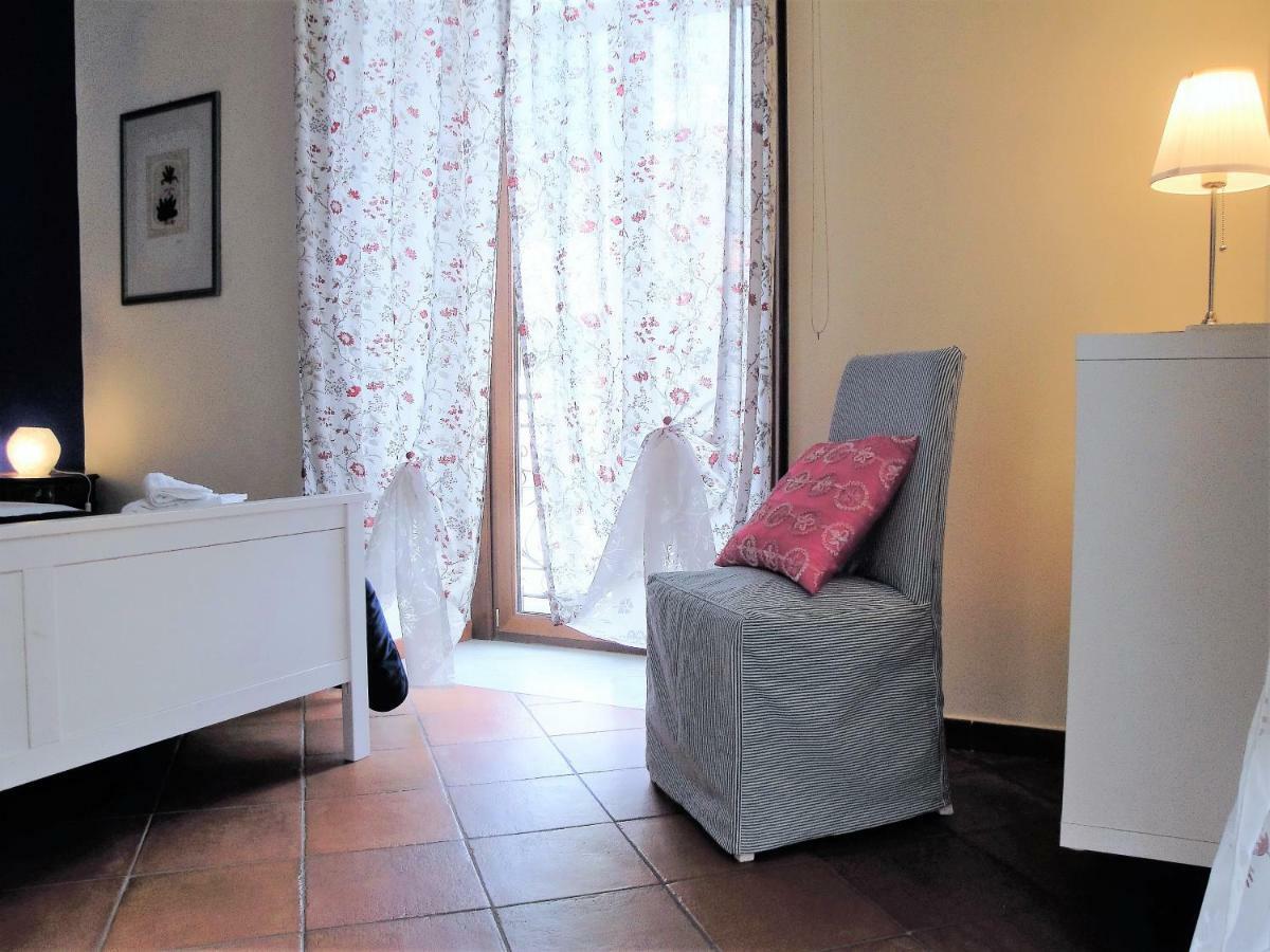 Umberto I Holiday House Napoli Exterior foto