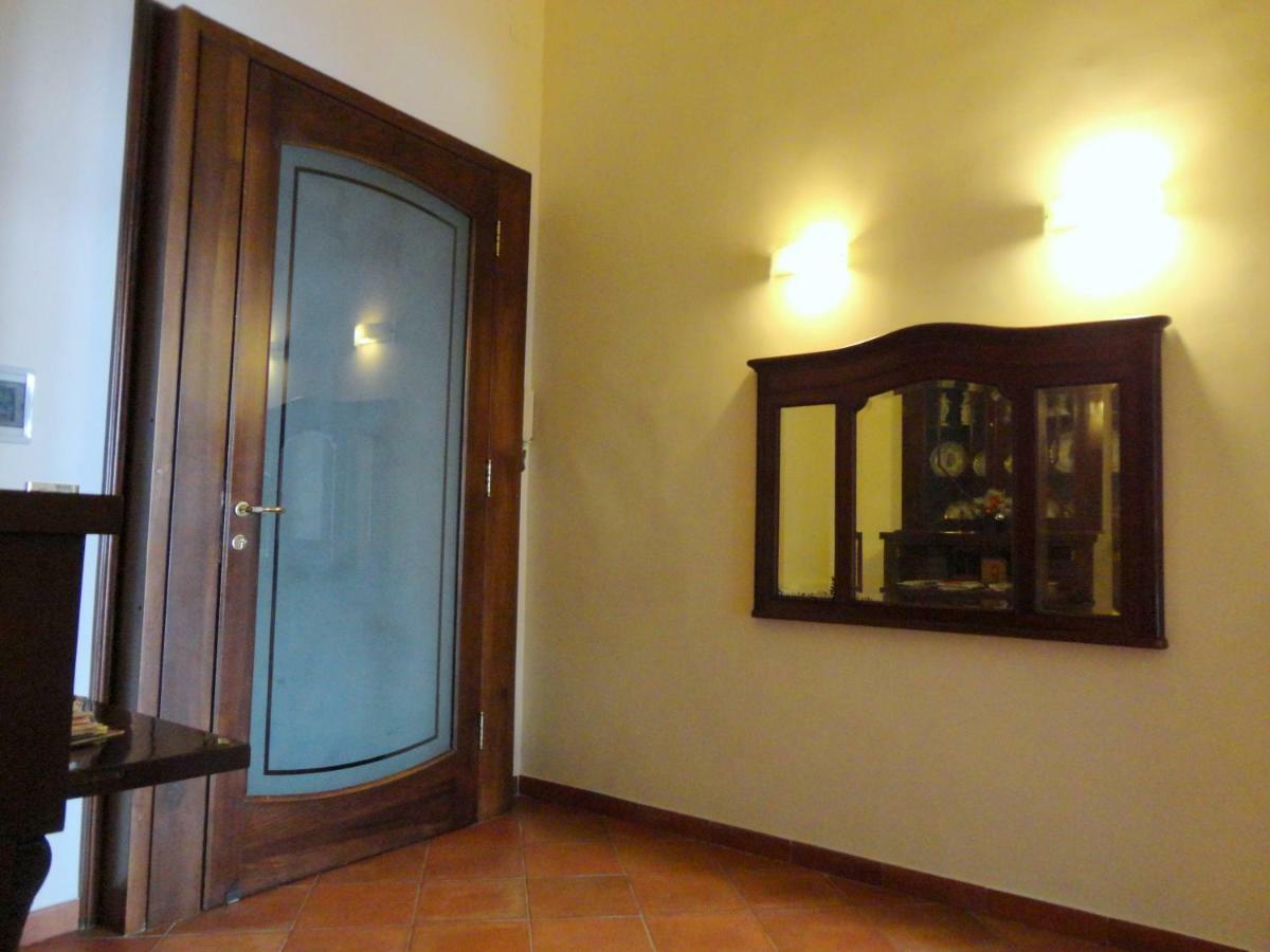 Umberto I Holiday House Napoli Exterior foto